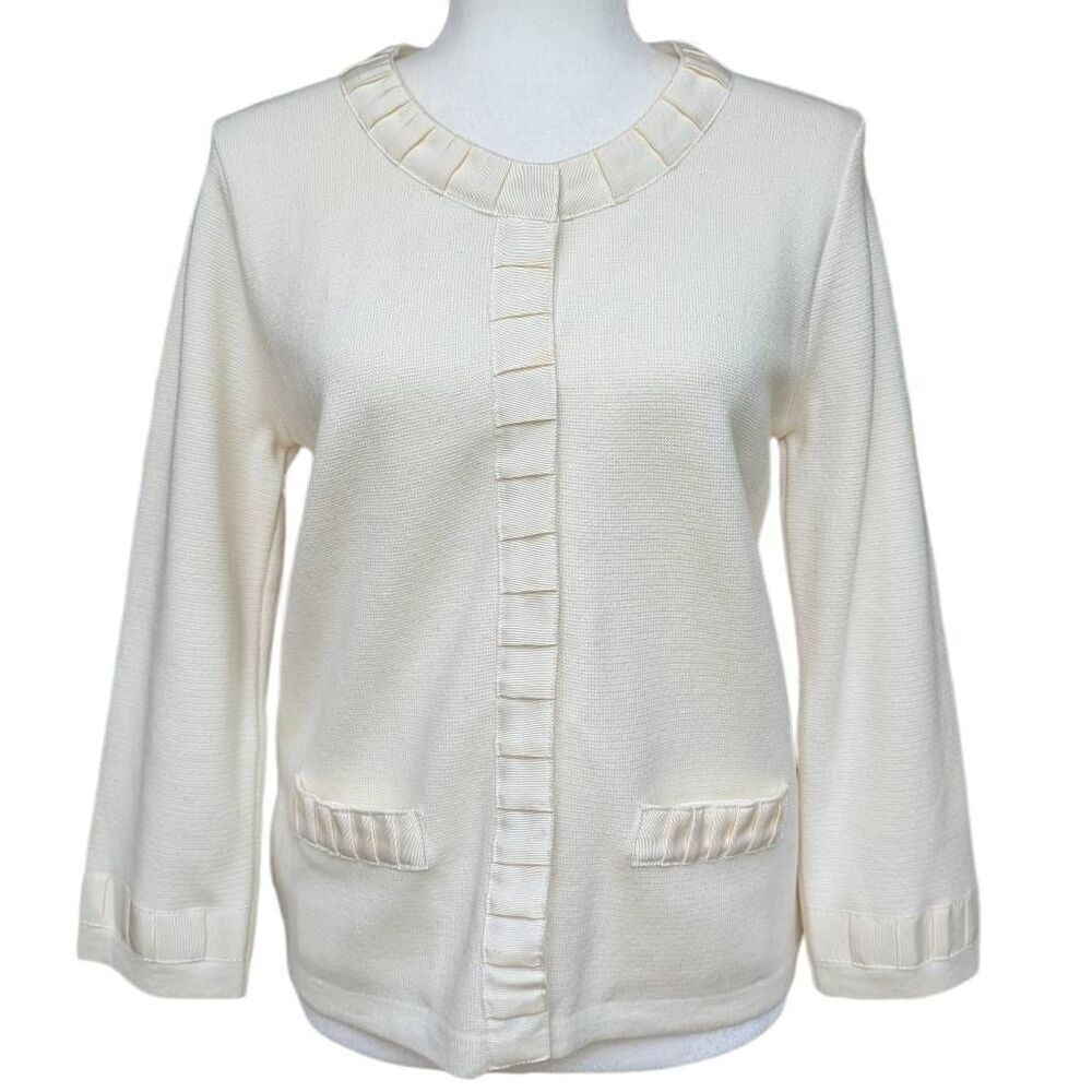 Audrey & Grace White Knit Blazer Pockets Round Neck Snaps Trim Ribbon Size L